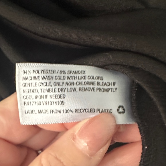 2 Wild Fable Camisoles (Mauve and Black) - Picture 8 of 10